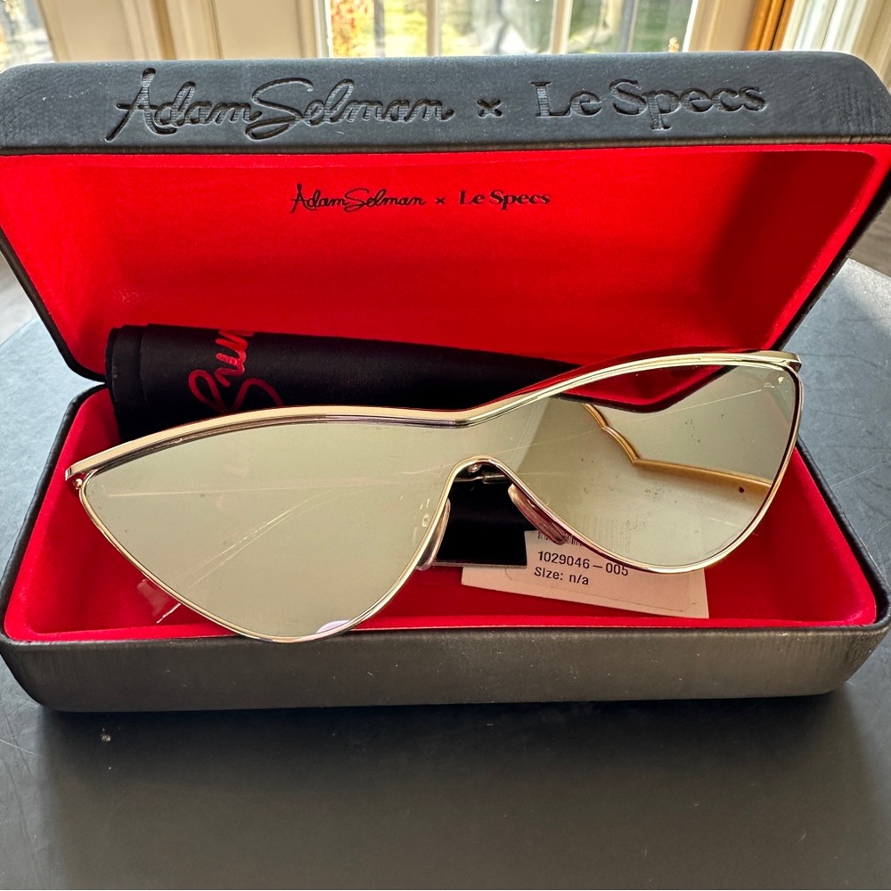 Adam Selman x Le Specs the fugitive sunglasses